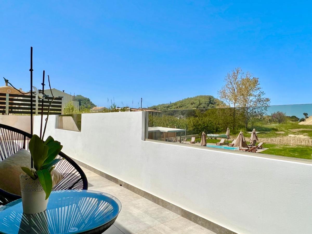 Beach Villa Verano With Private Pool By Dadovillas Sidárion Exterior photo