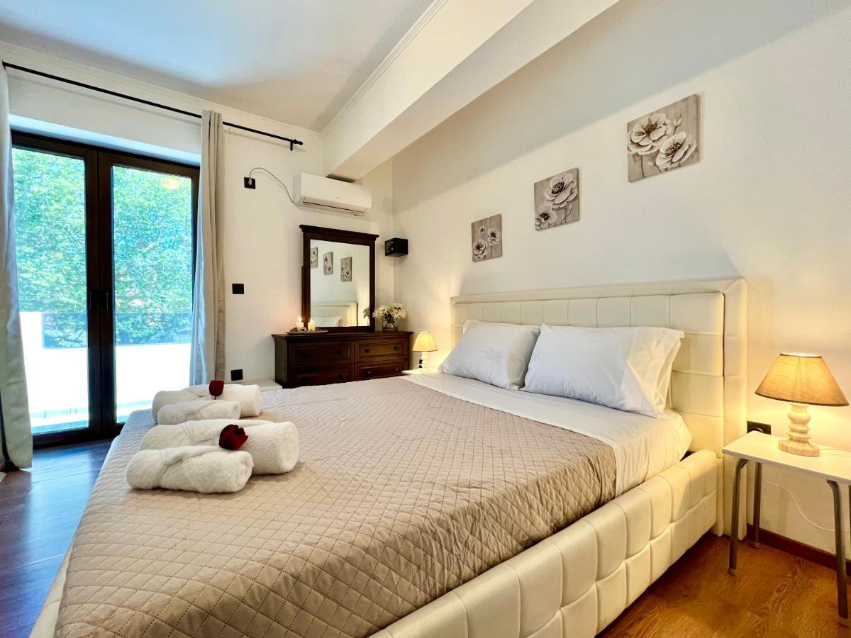 Beach Villa Verano With Private Pool By Dadovillas Sidárion Exterior photo